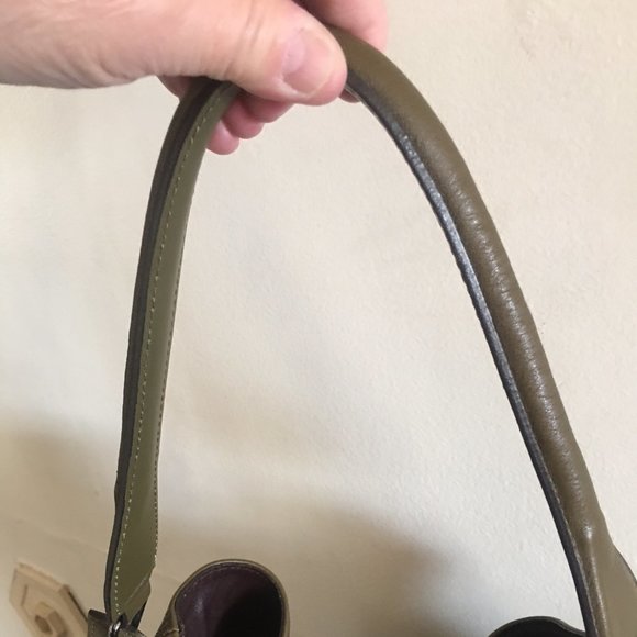 **SOLD**Longchamp 3D Large Olive Leather Hobo Bag - Picture 6 of 10